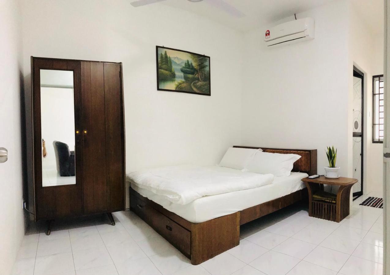 Alyn Home Batu Pahat II Wifi Coway Mohd Noor Exterior photo